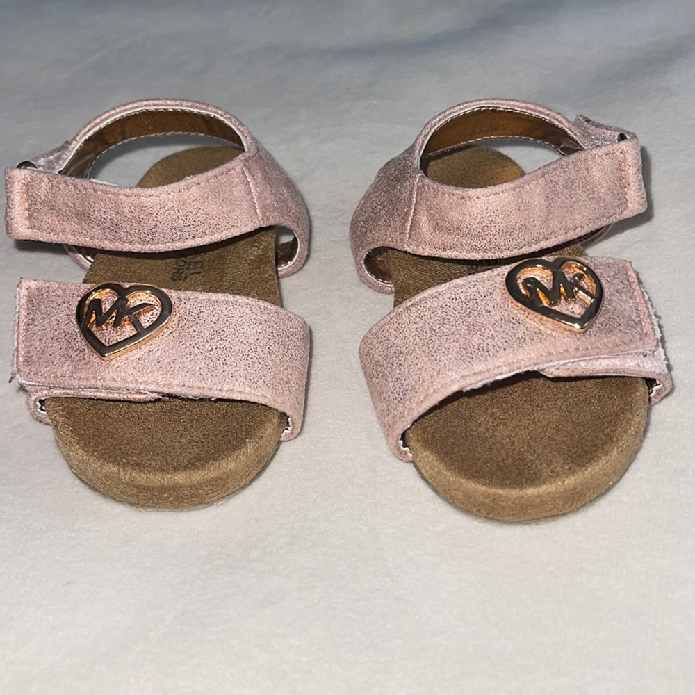 Mk sandals